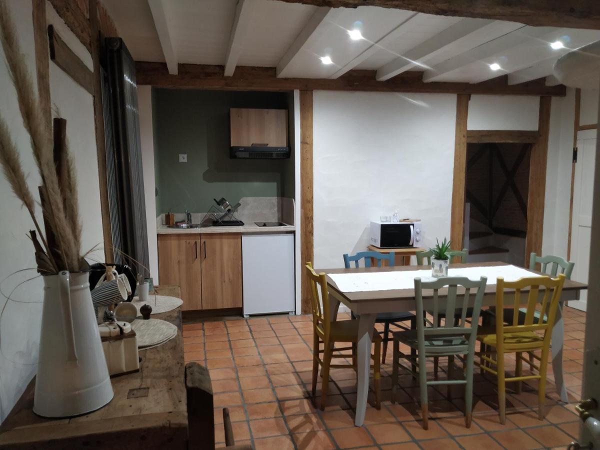 La Resiniere De Pirique Bed & Breakfast Parentis-en-Born Exterior foto